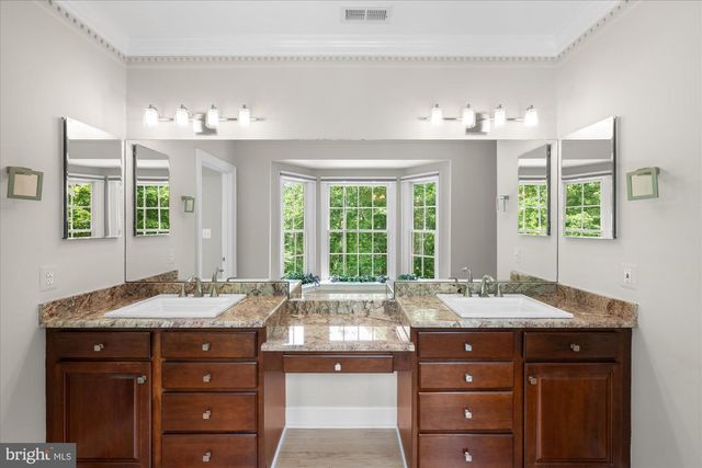 21750 LAUREL WOOD, Leesburg, VA 20175