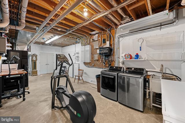 21750 LAUREL WOOD, Leesburg, VA 20175