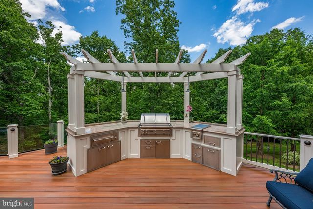 21750 LAUREL WOOD, Leesburg, VA 20175