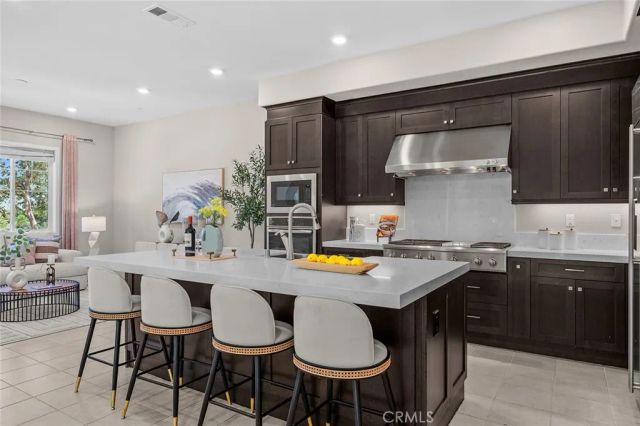 148 Perspective, Irvine, CA 92618