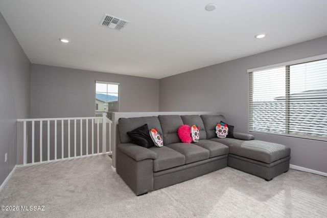 7904 S Bonanza Park Drive, Tucson, AZ 85747