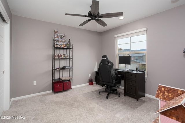 7904 S Bonanza Park Drive, Tucson, AZ 85747