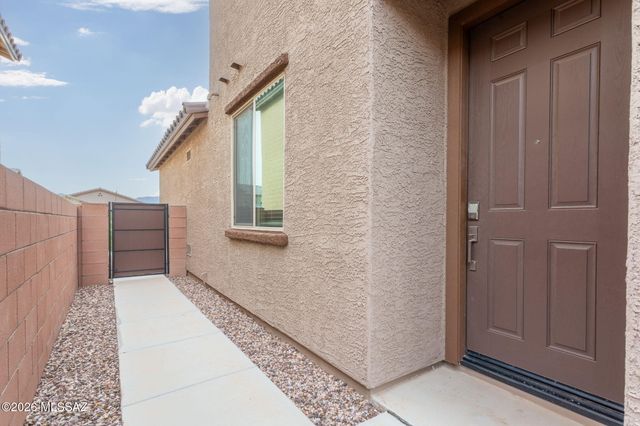 7904 S Bonanza Park Drive, Tucson, AZ 85747