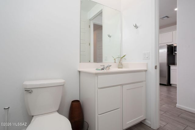 7904 S Bonanza Park Drive, Tucson, AZ 85747