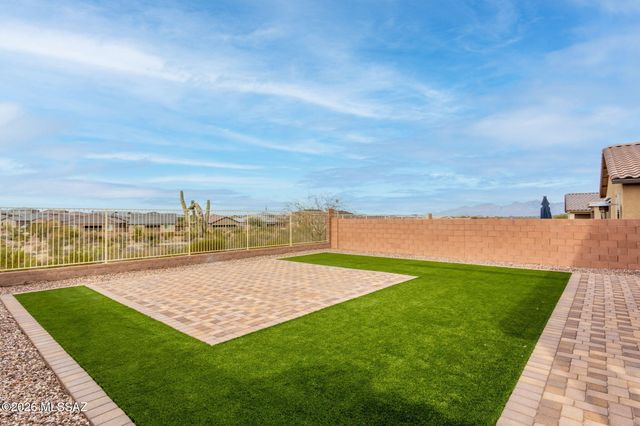 7904 S Bonanza Park Drive, Tucson, AZ 85747