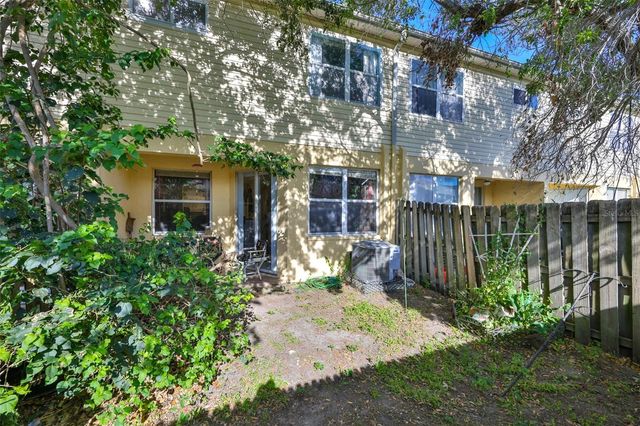 6400 46TH AVENUE N 71, Kenneth City, FL 33709