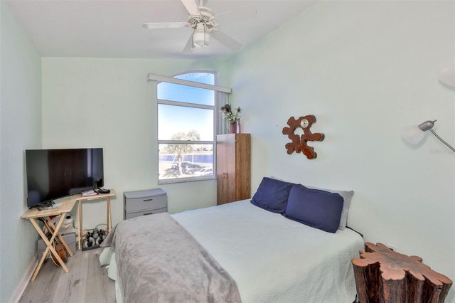 6400 46TH AVENUE N 71, Kenneth City, FL 33709