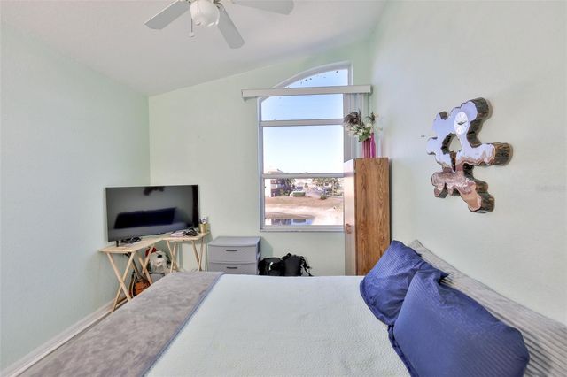 6400 46TH AVENUE N 71, Kenneth City, FL 33709