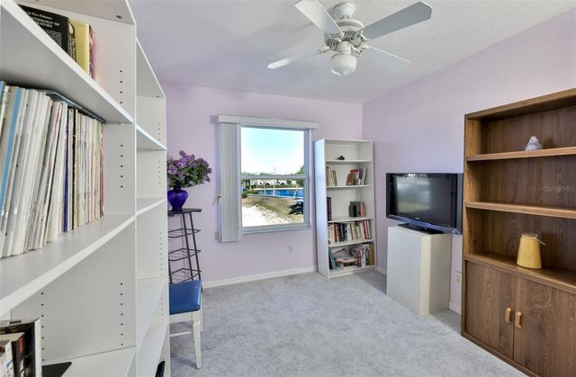 6400 46TH AVENUE N 71, Kenneth City, FL 33709