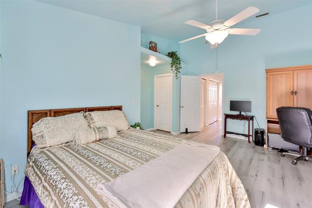 6400 46TH AVENUE N 71, Kenneth City, FL 33709