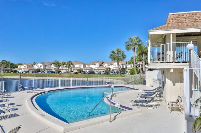 6400 46TH AVENUE N 71, Kenneth City, FL 33709