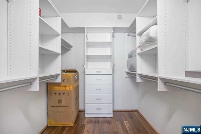 3219 City Place, Edgewater, NJ 07020