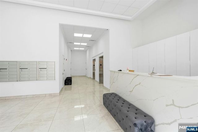 3219 City Place, Edgewater, NJ 07020