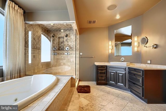 1301 HULL ST, Baltimore, MD 21230