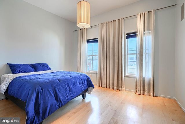 1301 HULL ST, Baltimore, MD 21230