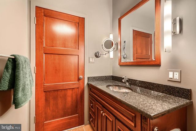 1301 HULL ST, Baltimore, MD 21230