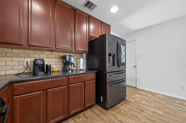 9931 Chimney Swift Lane, Conroe, TX 77385