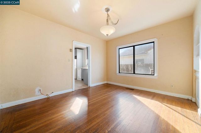 2380 107th Avenue, Oakland, CA 94603