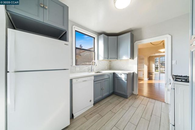 2380 107th Avenue, Oakland, CA 94603