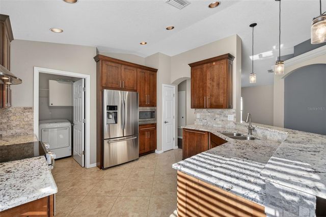 11207 SUMMER STAR DRIVE, Riverview, FL 33579