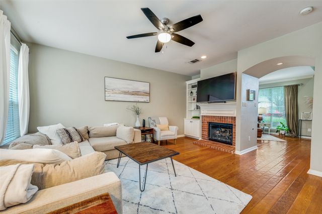 2109 Grayson Road, Mckinney, TX 75072