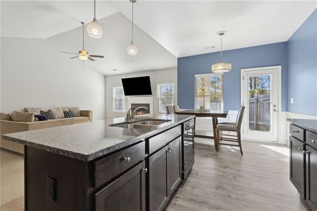 1995 Villa Spring Court, Dacula, GA 30019