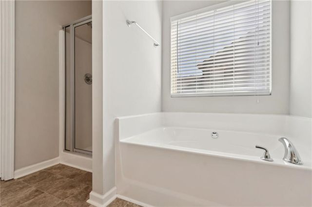 1995 Villa Spring Court, Dacula, GA 30019