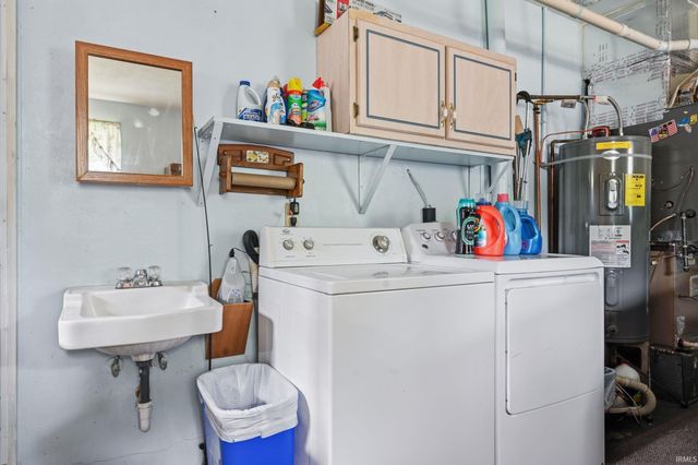 3914 N Lanewood Drive, Muncie, IN 47304
