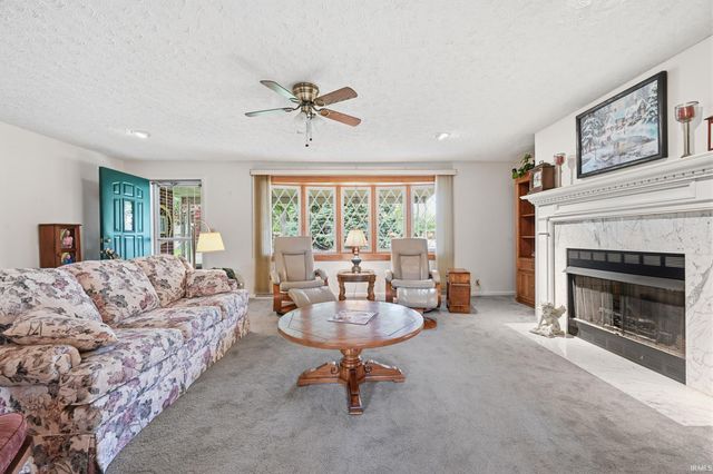 3914 N Lanewood Drive, Muncie, IN 47304
