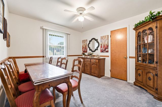 3914 N Lanewood Drive, Muncie, IN 47304