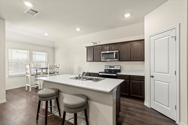 11236 W Pond Drive, Providence Village, TX 76227