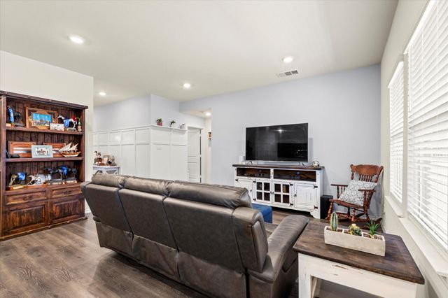 11236 W Pond Drive, Providence Village, TX 76227