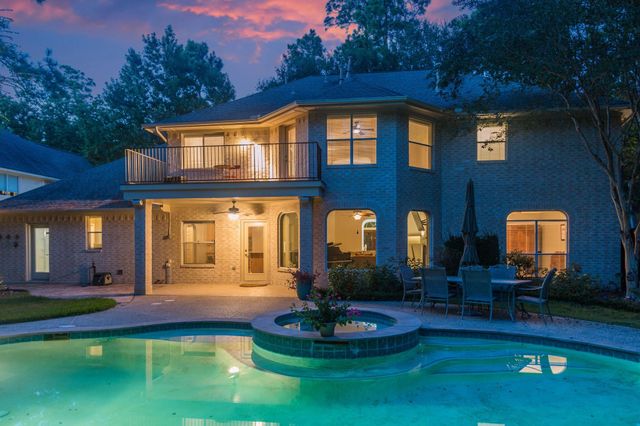3 Broadweather Place, The Woodlands, TX 77382