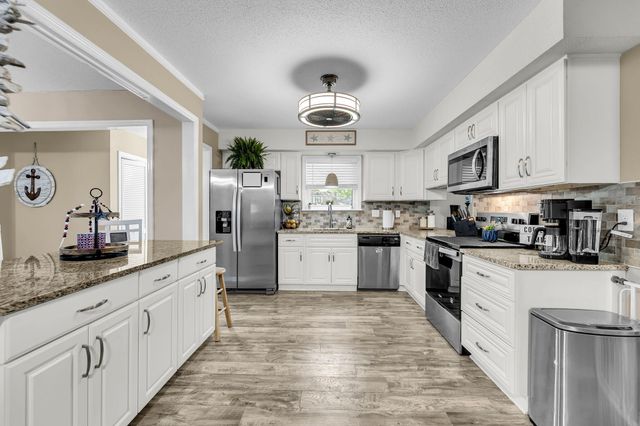 1816 Aylsford Court, Charleston, SC 29412