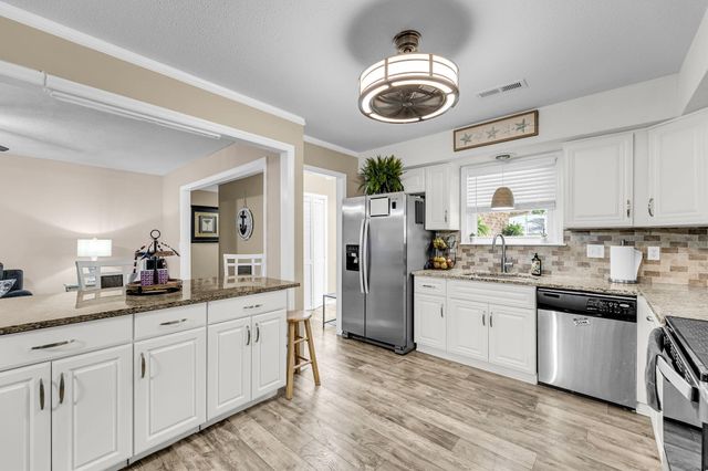 1816 Aylsford Court, Charleston, SC 29412