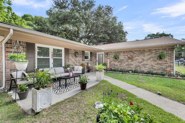 1816 Aylsford Court, Charleston, SC 29412