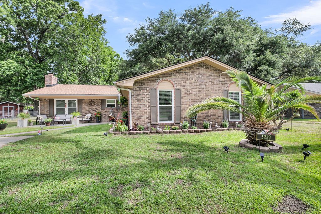 1816 Aylsford Court, Charleston, SC 29412