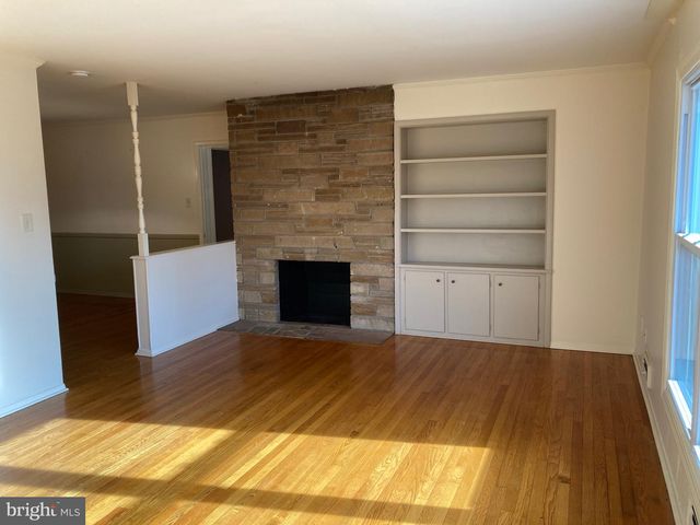 10 MOLLER PKWY #B, Hagerstown, MD 21742