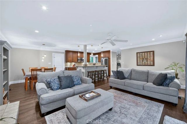 2515 E Los Altos, Fresno, CA 93710