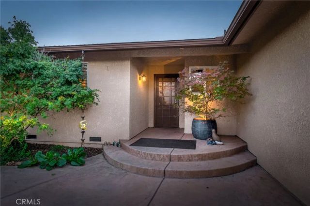 2515 E Los Altos, Fresno, CA 93710