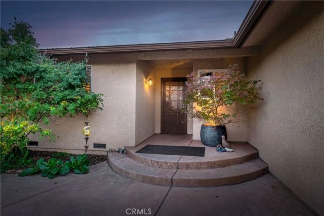 2515 E Los Altos, Fresno, CA 93710