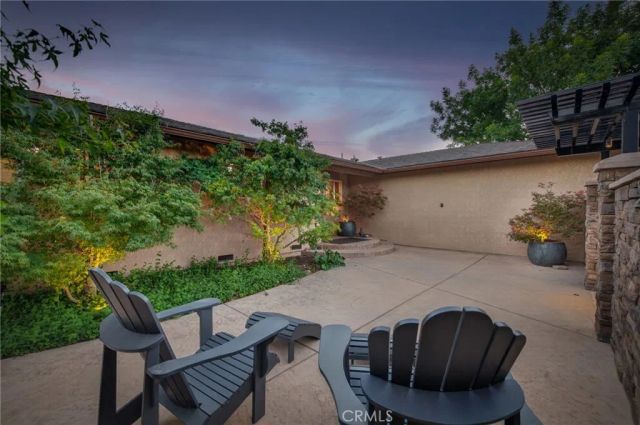 2515 E Los Altos, Fresno, CA 93710