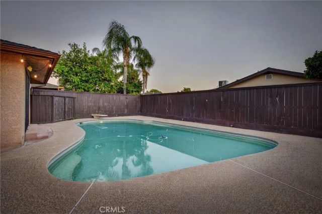 2515 E Los Altos, Fresno, CA 93710