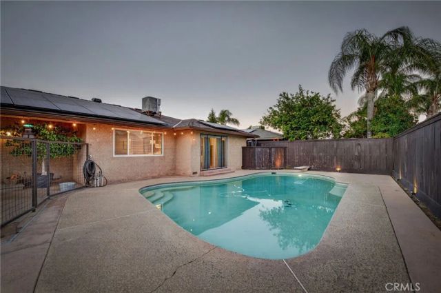 2515 E Los Altos, Fresno, CA 93710