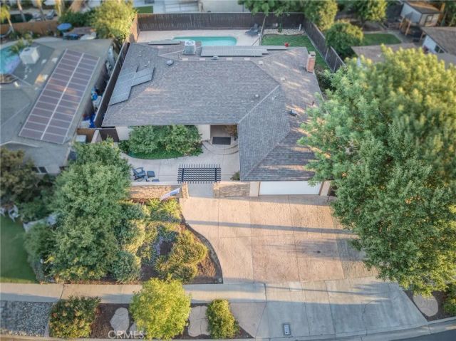 2515 E Los Altos, Fresno, CA 93710