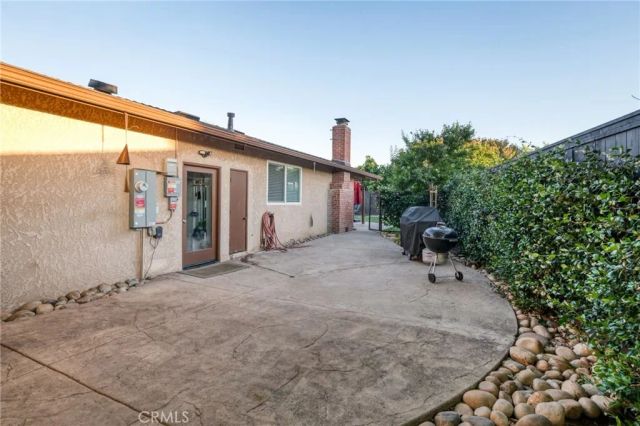 2515 E Los Altos, Fresno, CA 93710