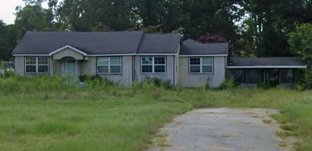 3053 Us Highway 59 N, Livingston, TX 77351