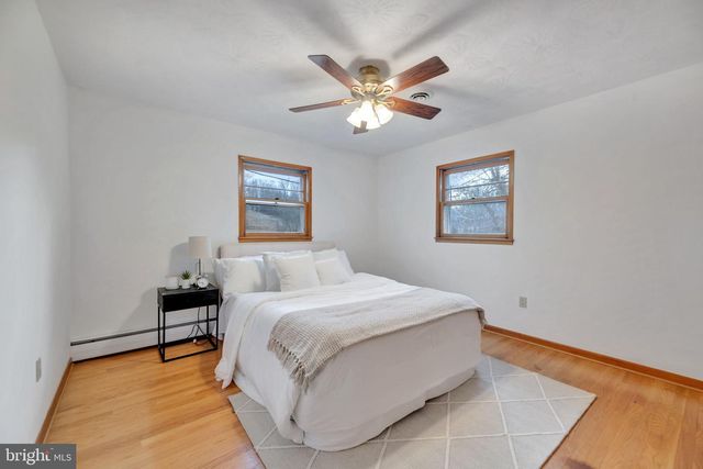 536 MAYO RD, Edgewater, MD 21037