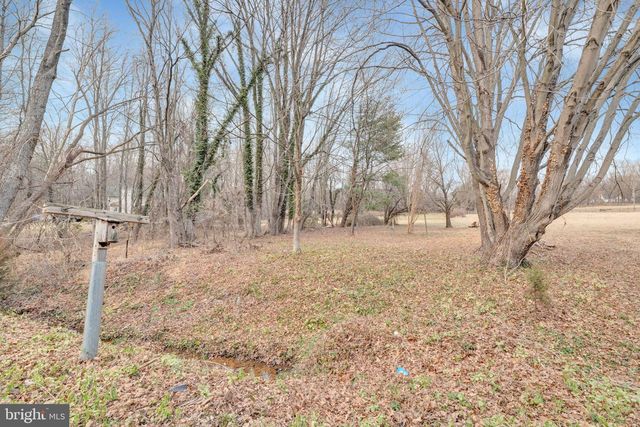 536 MAYO RD, Edgewater, MD 21037