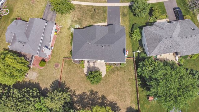2011 Gleneagle Drive, Plainfield, IL 60586